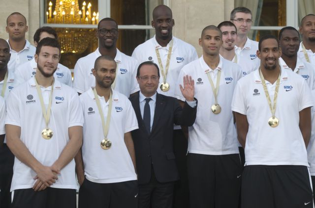 Στο… πόδι το Παρίσι για τους πρωταθλητές Ευρώπης